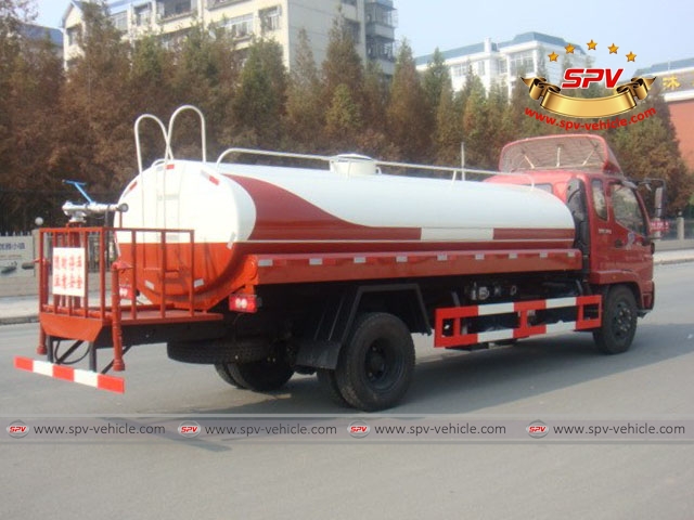 8,000litres (2100gallons) water tankers FOTON